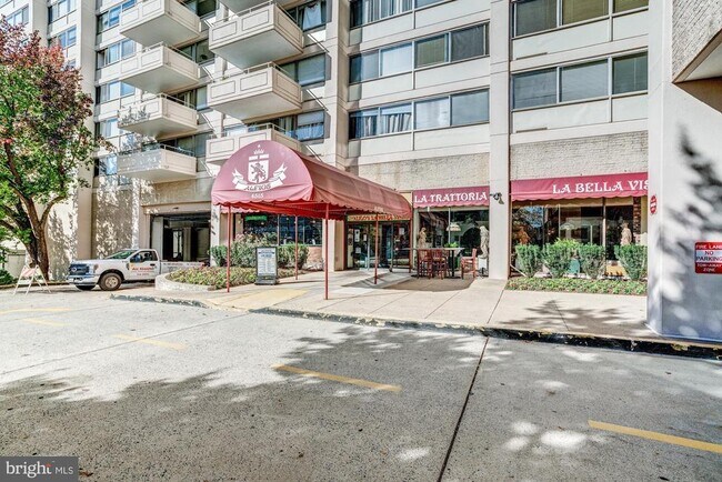 Foto del edificio - 4515 Willard Ave