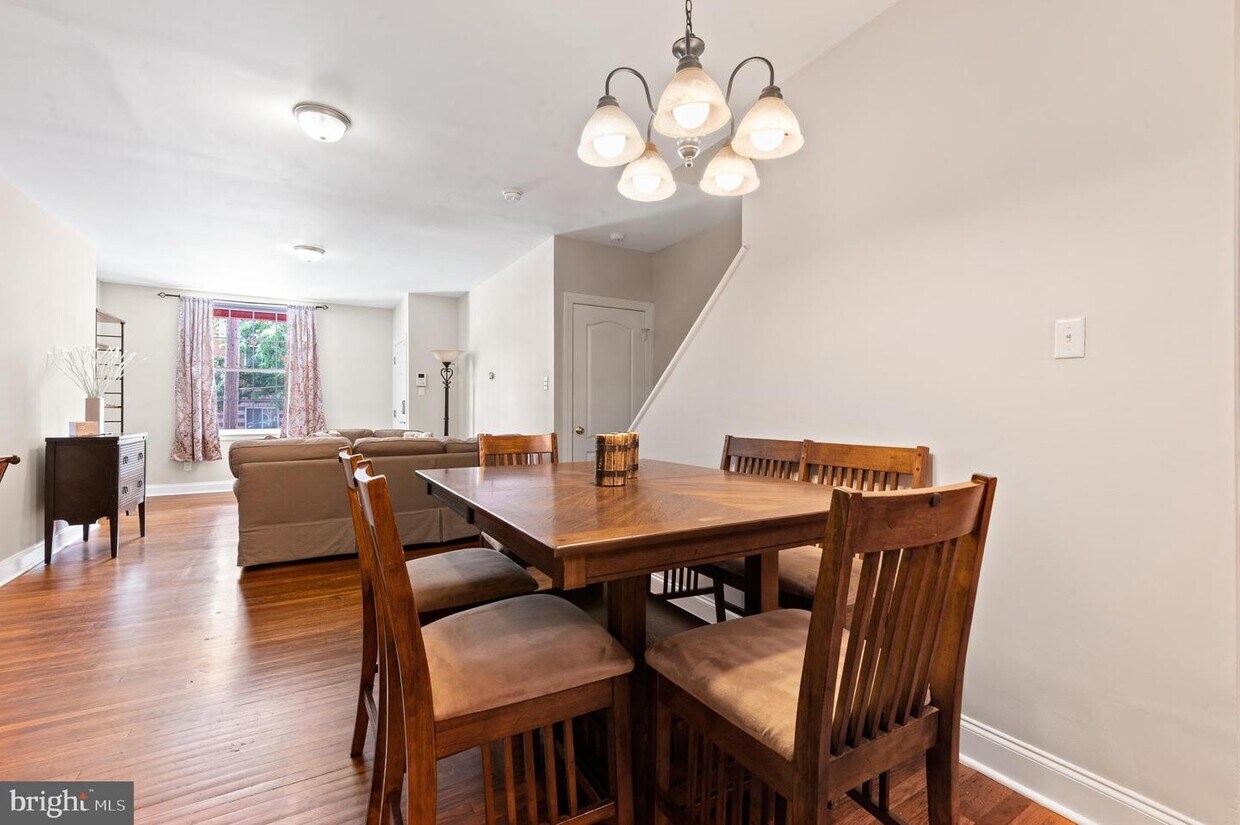Primary Photo - 609 N 34th St