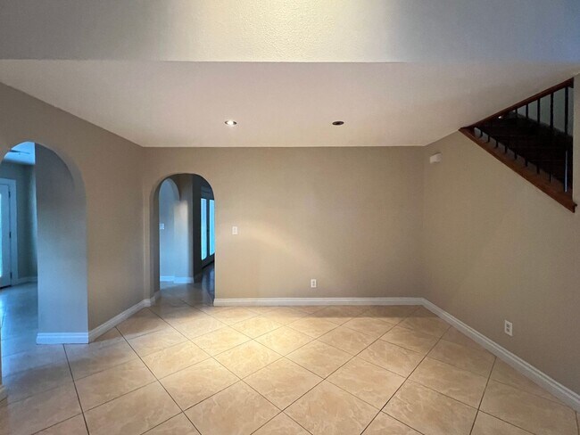 Foto del edificio - 3 bedroom upgraded Green Valley Home with Pool!