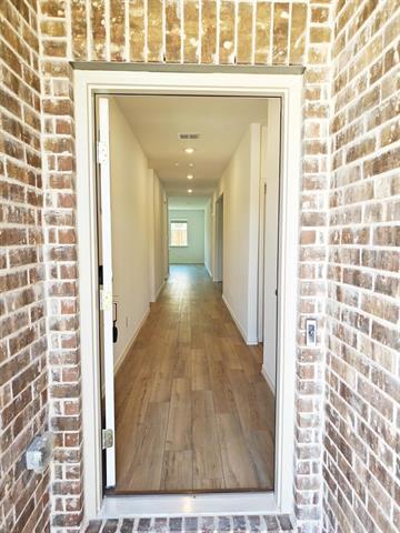Foto del edificio - 8404 Honeylocust St