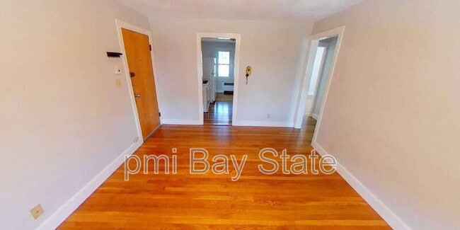 Photo - 192 Holbrook Rd Apartment