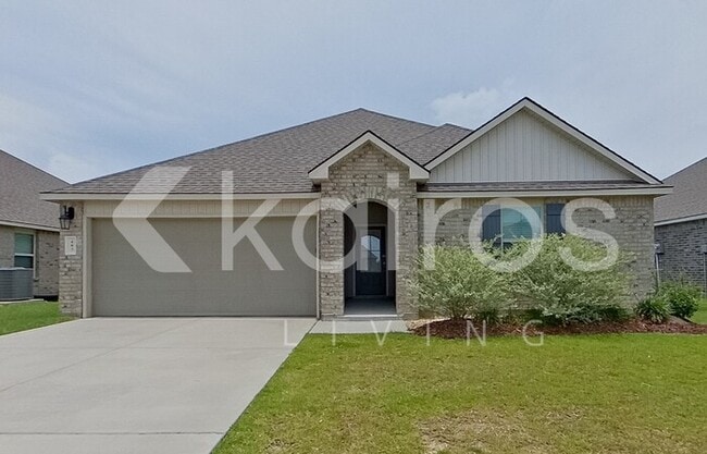 Building Photo - 403 Mango Dr