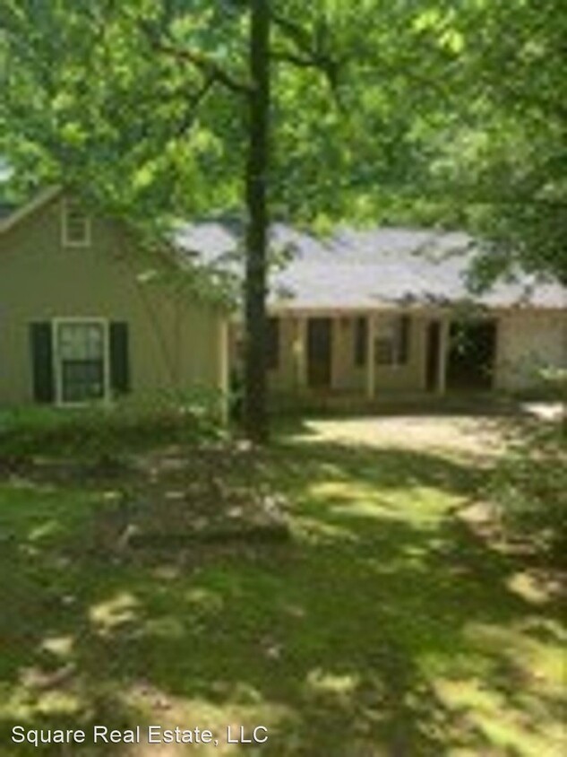 Primary Photo - 4 br, 2 bath House - 215 Britton Drive