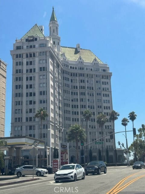 Foto del edificio - 800 E Ocean Blvd