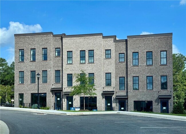 Building Photo - 913 Echo Pk Dr