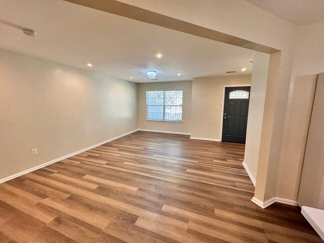 Building Photo - 9310 Leigh Choice Ct
