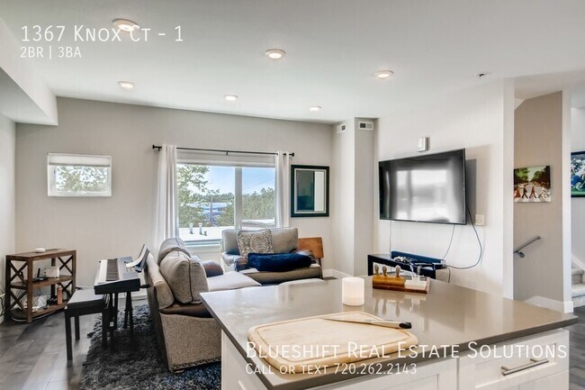 Foto del edificio - 1367 Knox Ct