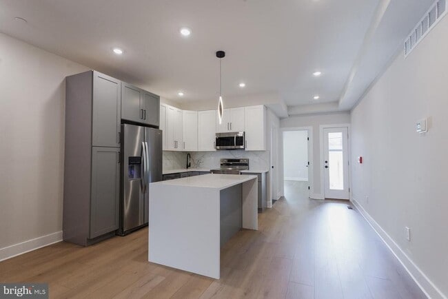 Foto del edificio - 3844 Fairmount Ave