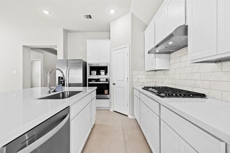 Building Photo - 415 Twilight Mdw Wy