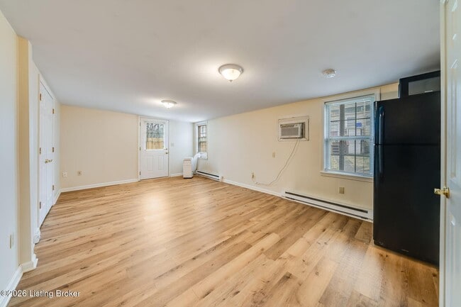 Foto del edificio - 1612 Ellwood Ave