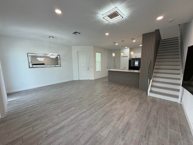 Foto del edificio - 4416 Hammock Grove Dr