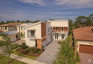 Building Photo - 1050 Faulkner Ter