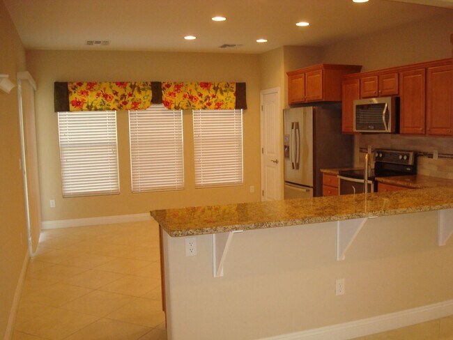 Building Photo - Application pending - Sun City House