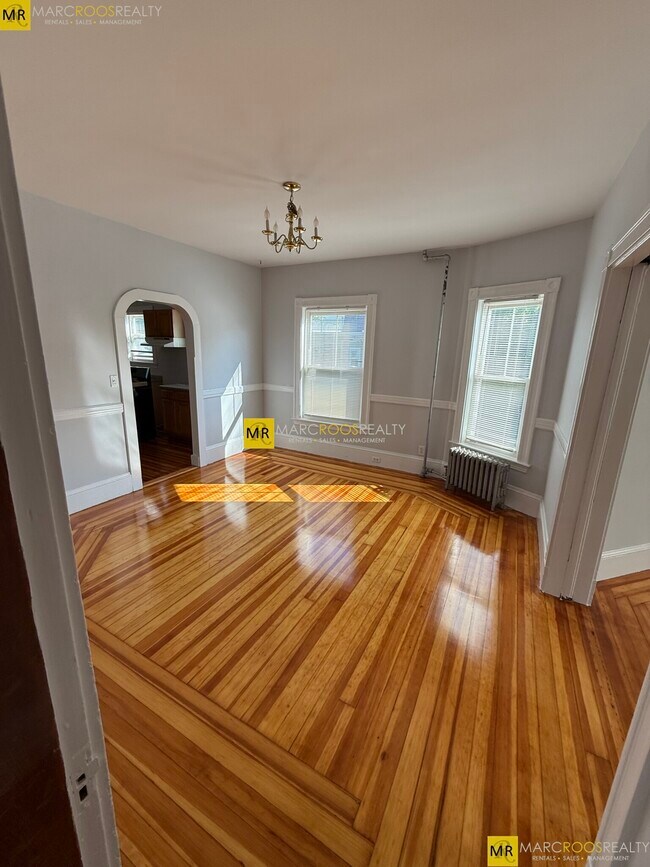 Foto del edificio - 76 Willow Ave