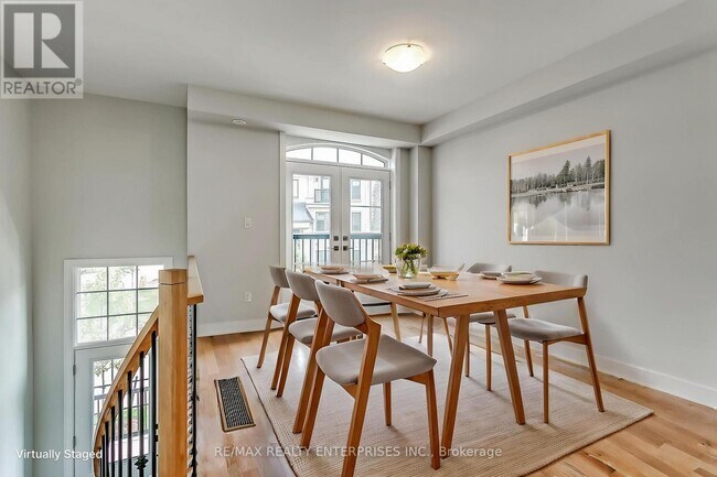 Photo du bâtiment - 1094 Beachcomber Rd