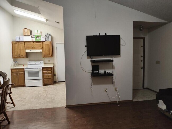 Foto del edificio - 71 Valleyview Rd