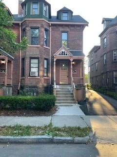 Primary Photo - 49 Hungerford St