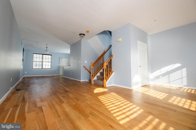 Building Photo - 8212 Brooktree St