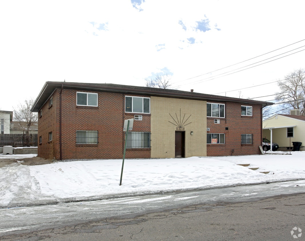 Primary Photo - 3070 W Colorado Ave