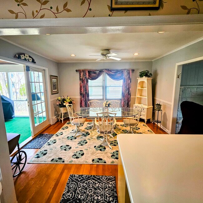 ZONA DE COMEDOR - 168 Park Ave