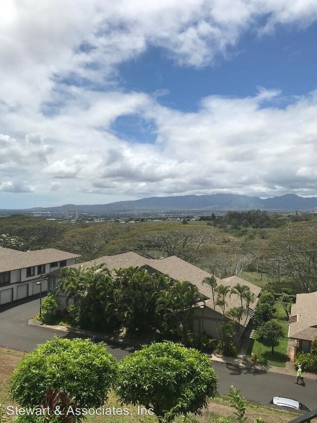 Building Photo - 98-1782-1782 Kaahumanu St