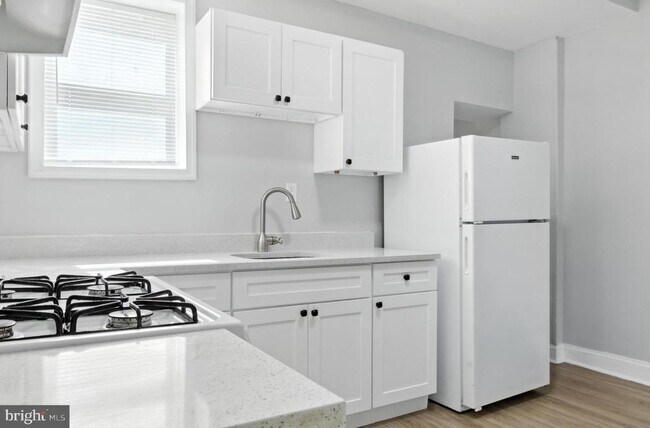 Foto del edificio - 2821 Rosehill St