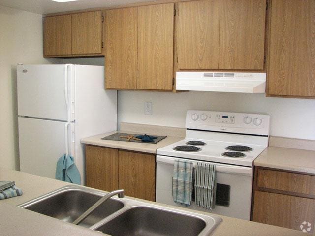 Kitchen - Seasons at Pebble Creek