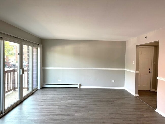 Building Photo - 8656 84th Ct
