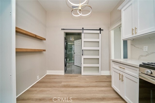 Building Photo - 844 N Van Ness Ave