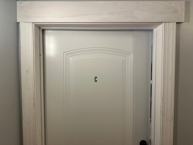 Photo - 104 S 4th St Apartment