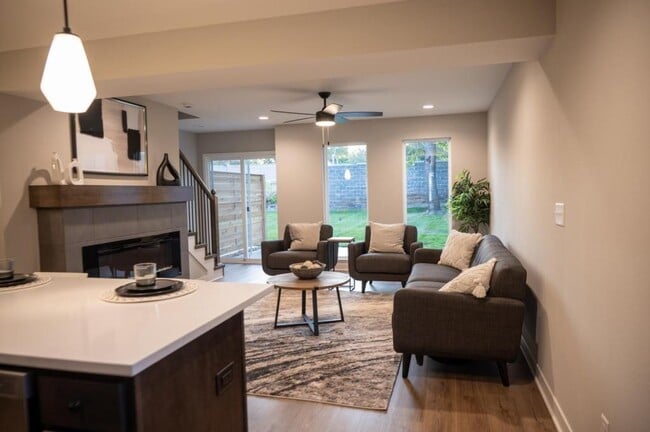 Foto del edificio - 4610 Forest Ave