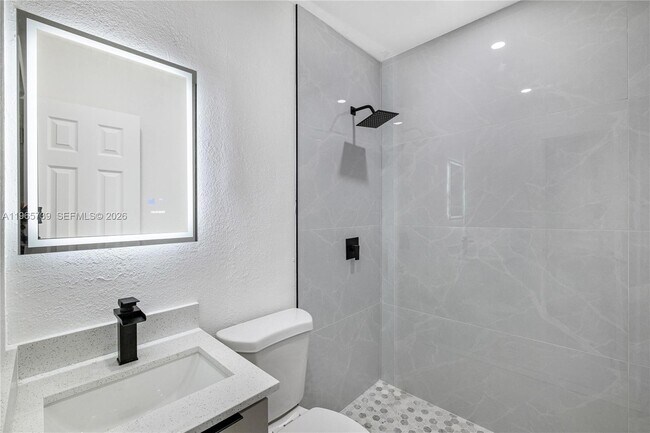 Building Photo - 6905 NW 4th Ct