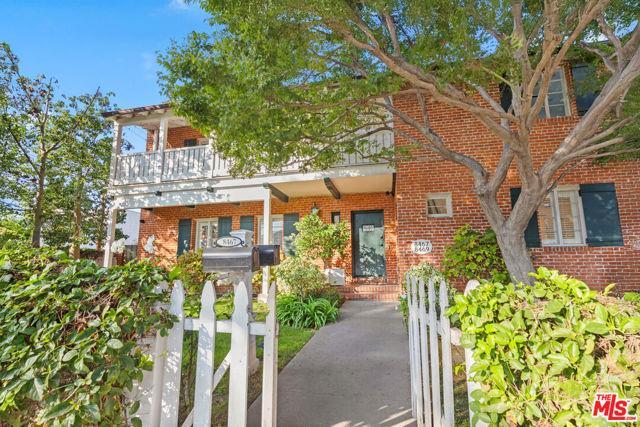 Foto principal - 8467 4th St