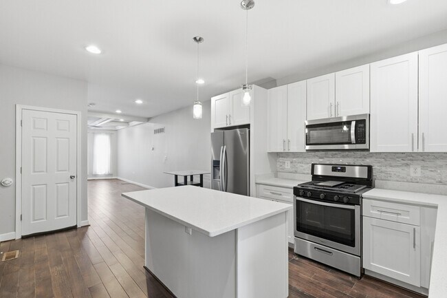 Building Photo - 1251 Carroll St