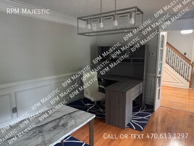 Foto del edificio - 6960 Whispering Oaks Ct