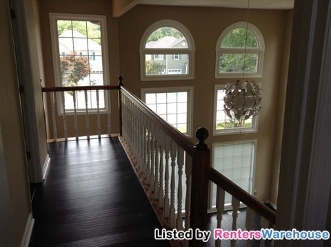 Building Photo - 1633 Oak Chase Ct