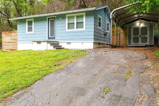 Building Photo - Minimalism / Tiny home Lovers Look here!