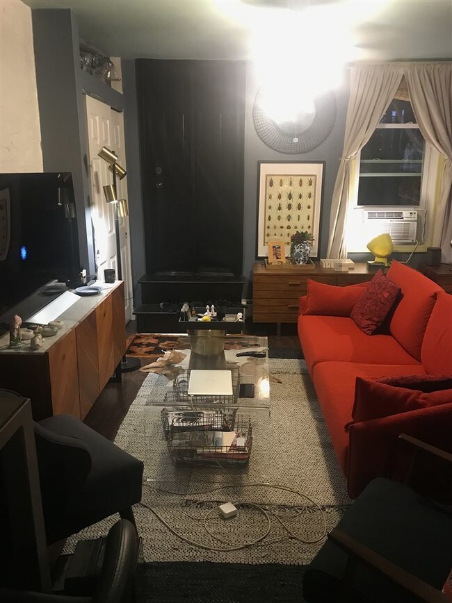 Foto del edificio - 322 2nd St