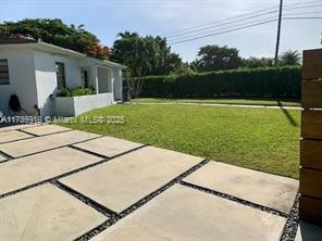 Foto principal - 6811 SW 52nd St