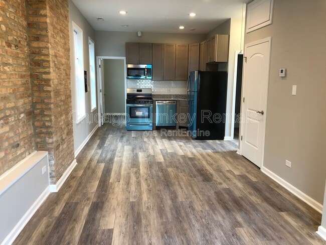 Building Photo - 2951 W 25th St