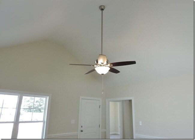 Foto del edificio - 4827 Jamestown Dr NW