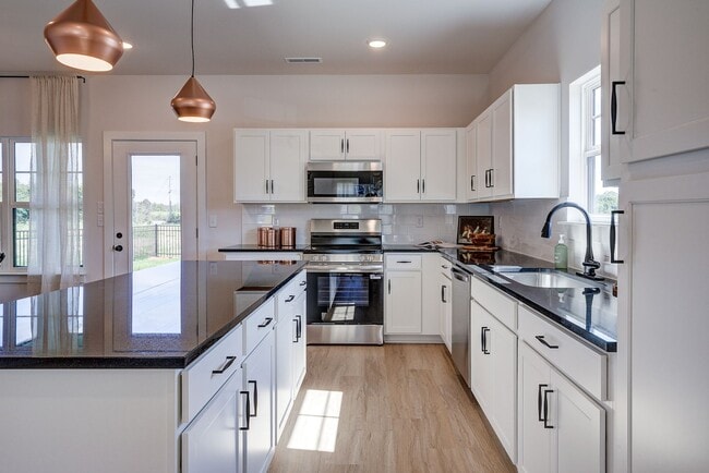 Foto del edificio - 4196 Oak St