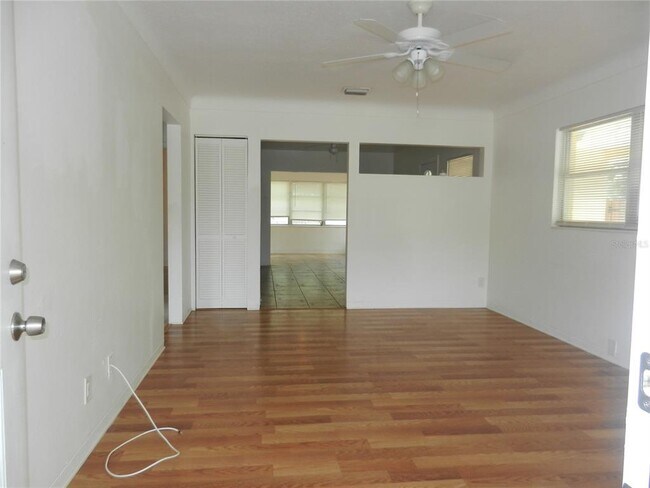 Foto del edificio - 5744 2nd Ave N