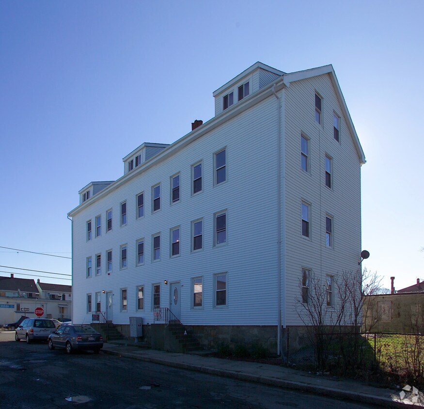 Foto del edificio - 119-125 Wade St