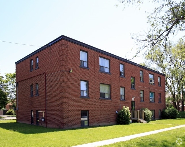 64 Harris - Englehart Apartments