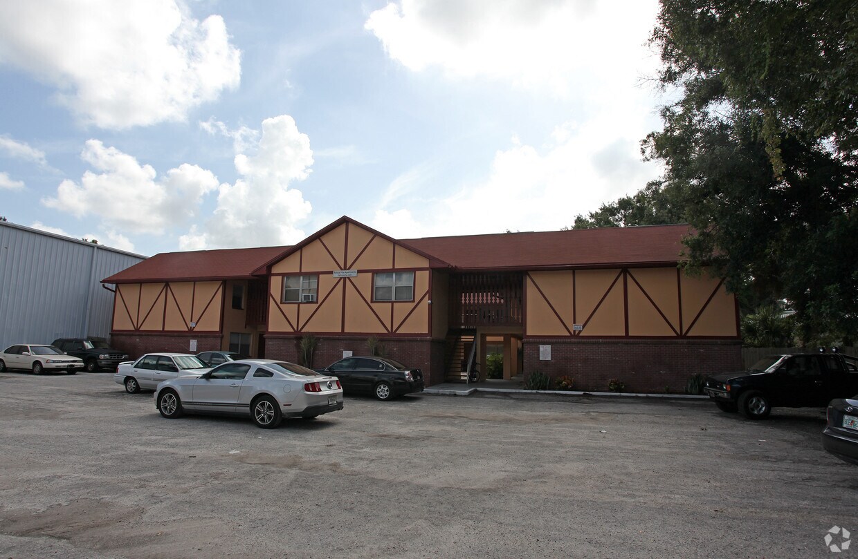 Primary Photo - Felicia Villa Apartments
