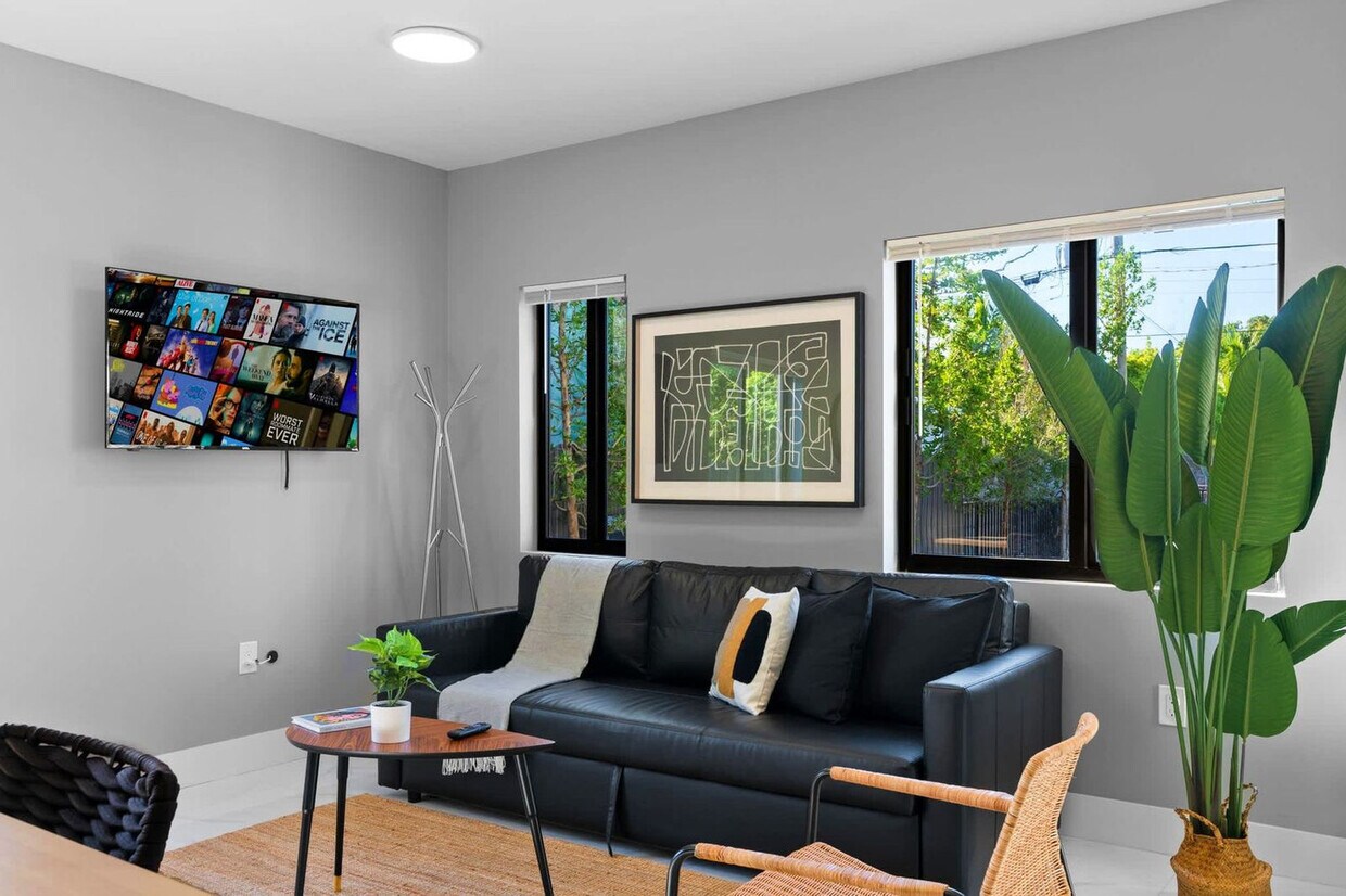 Foto principal - 1540 NW 46th St