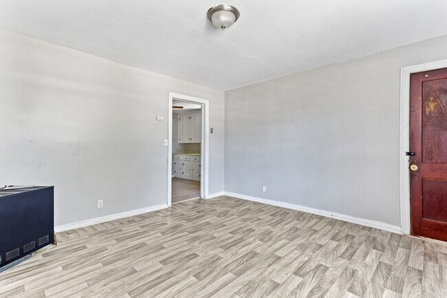 Foto del edificio - 1940 Pearl Ave