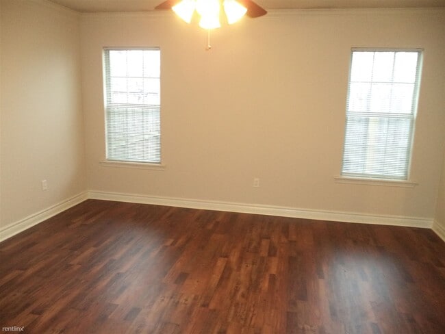 Building Photo - 3 br, 2 bath House - 126 Wintergreen Ct