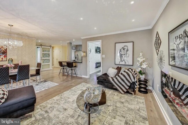 Foto del edificio - 3245 Rio Dr